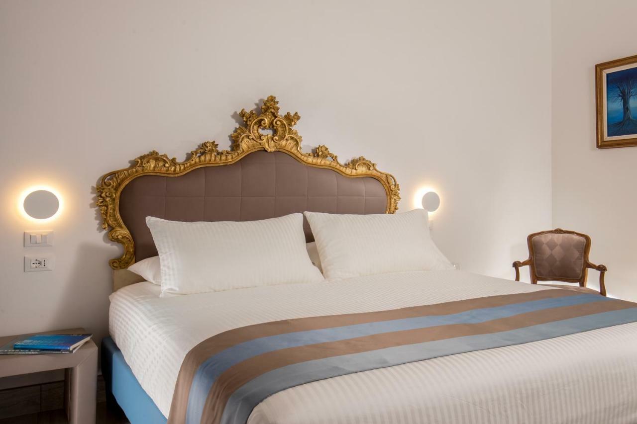 Gcf Luxury Suites, Guest House Rom Eksteriør billede